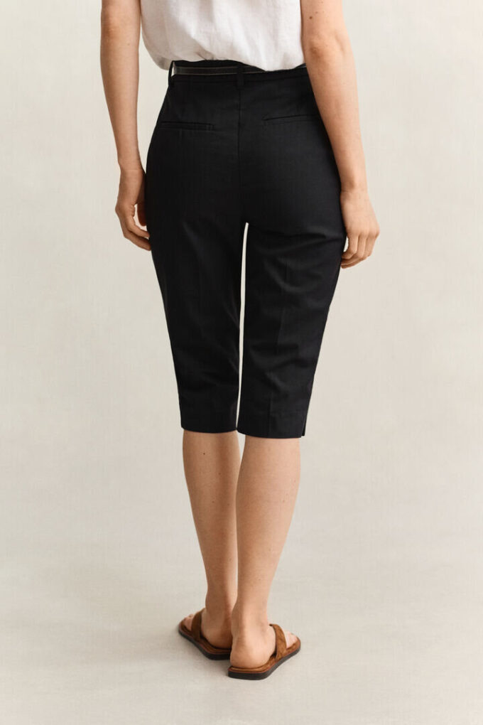 Capri Pants