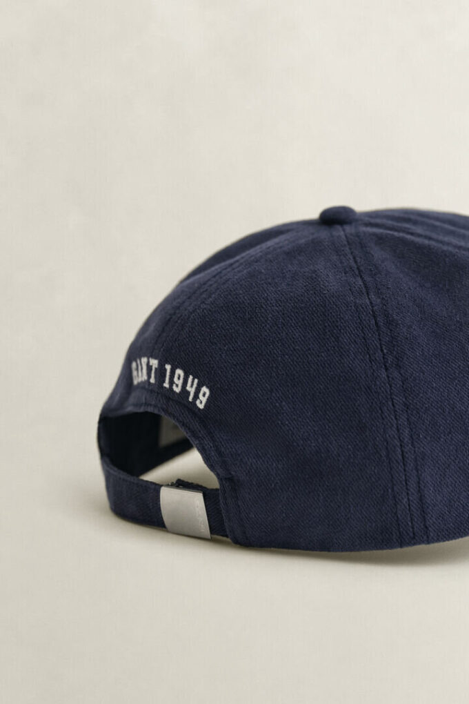 G Badge Cap