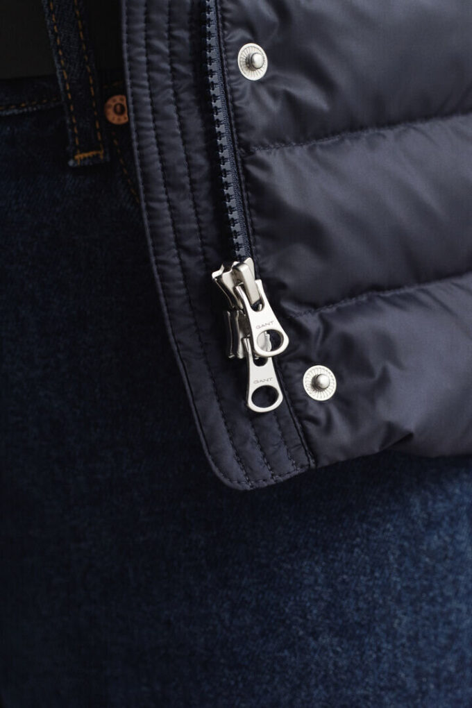 Light Down Vest