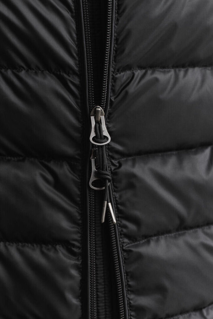 Light Down Vest