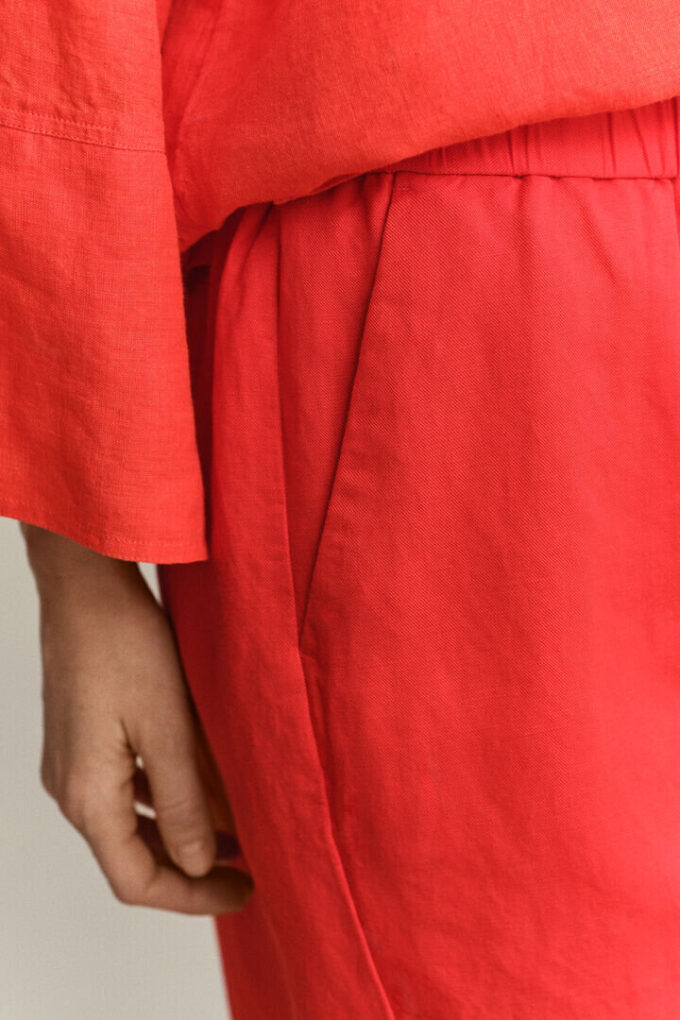 Linen Blend Shorts