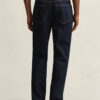 Regular Fit Clean Wash Jeans