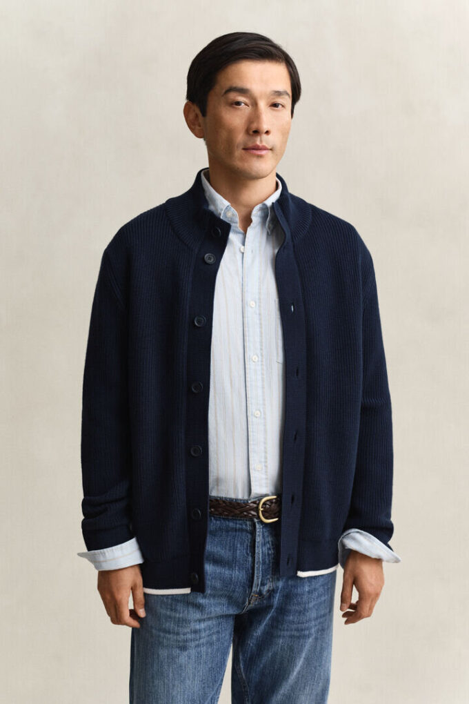 Ribbed Buttoned Cardigan