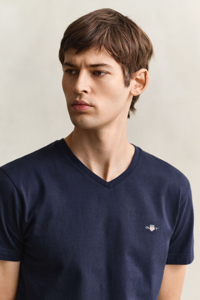 Slim Fit Shield V-Neck T-Shirt