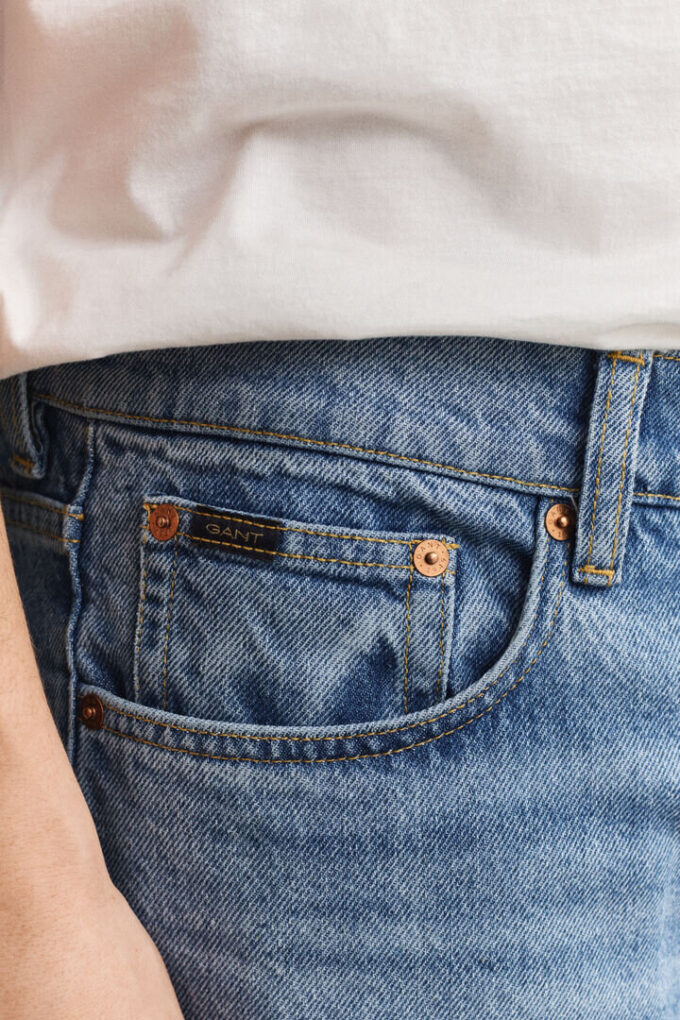 Straight Fit Jeans
