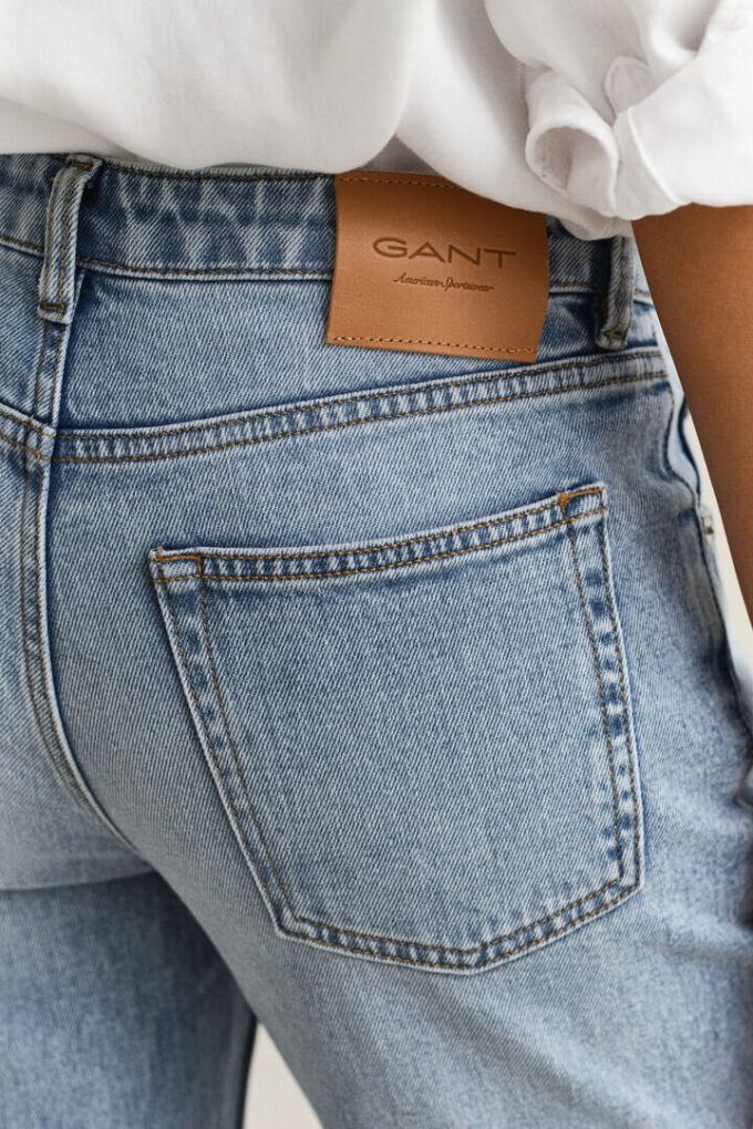 Straight Leg Stretch Jeans